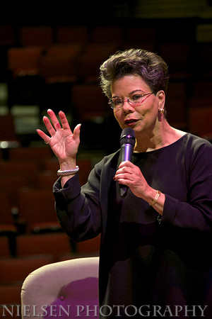 Maureen Bunyan